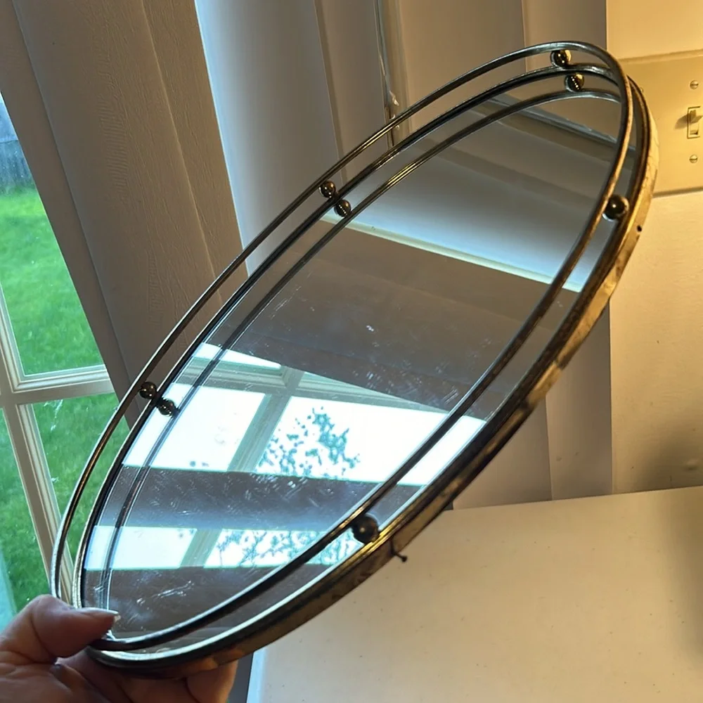 Set of 2 Brass & Mirror Oval Vanity Dresser Mirrored VTG Trays For Bath/Bedromm